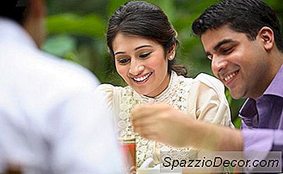 Quando Você Não Gosta Do Amigo Do Seu Parceiro