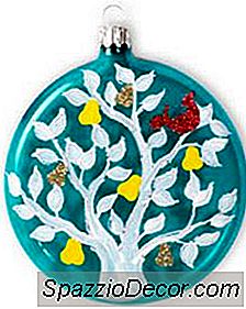 8 Holiday Tree Ornaments Per Dare Questa Stagione