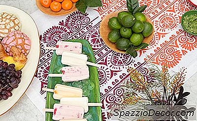 ¡Una Colorida Fiesta Del Cinco De Mayo Del Sur De California!