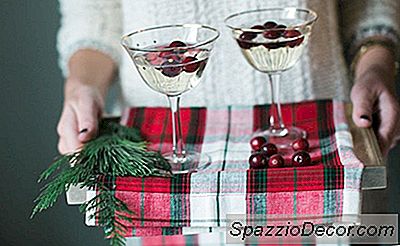 En Festlig Vit Cranberry Mimosa Recept