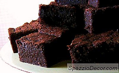 Brownies Cascer Alla Pizza Matzo: 6 Yummy Passover Recipes