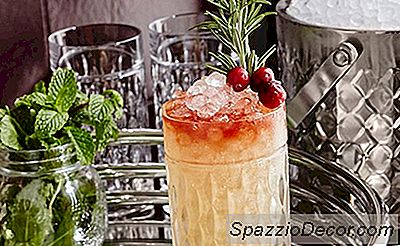 ¡Diga Felices Fiestas Con Este Tannenbaum Swizzle!