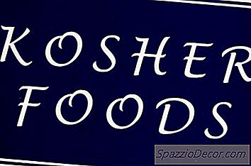 Aké Druhy Krmív Pre Psov Sú Košer?