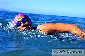 1 Mile Swimming Workouts