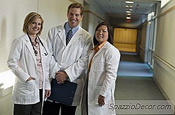 Questões Éticas Administrativas Em Cuidados Com A Saúde