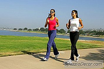 Fördelarna Med Jogging För Magen