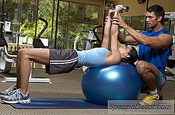 Alternating Dumbbell Press Vs. Pressa Manubri Normale
