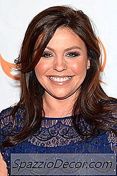 O Salário Médio De Um Apresentador De Programas De Culinária Da Televisão