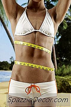 Verschillende Ab-Oefeningen Om Je Maag Te Verdunnen