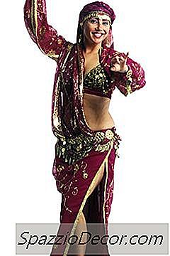 Bạn Có Giảm Cân Nhanh Hơn Với Yoga Hay Belly Dance?