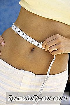 A Manobra De Bicicleta Funciona Para Obter Um Estômago Plano?