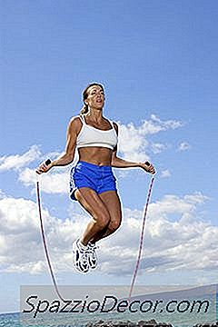 Una Corda Da Salto Risolve Gli Addominali?