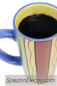 Pola I Pol Šećer U Kavi