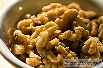 The Heath Benefits Of Walnuts