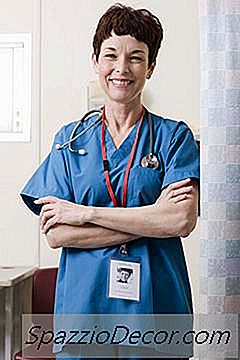 Wie Kann Eine Arzthelferin Eine Ausgebildete Krankenschwester Werden?