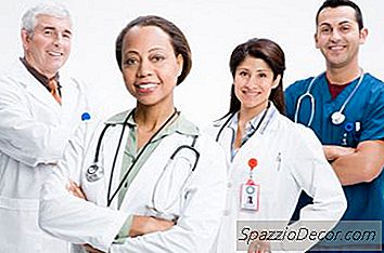 Колко Правят Лекарите Годишно В Калифорния?