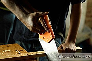 平均房屋成员有多少时间？