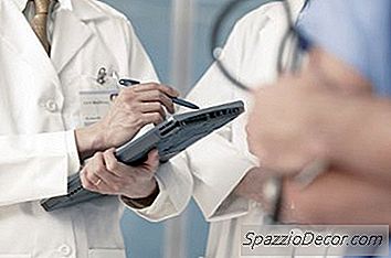 Wie Viel Geld Verdienen Orthopäden?