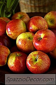 Elmalar Ne Kadar Protein İçerir?