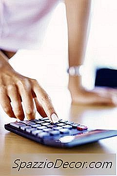 Jak Vypočítat Potřebu Bílkovin Pomocí Rda Gramů 0.8 Na Kilogram