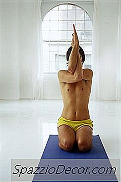 Como Praticar Bikram Yoga Em Casa
