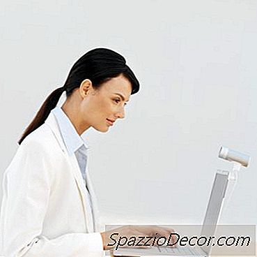 Πώς Να Προσφέρετε Μια Συνέντευξη Μέσω Skype