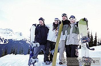 Longer Board Vs. Short For Snowboards