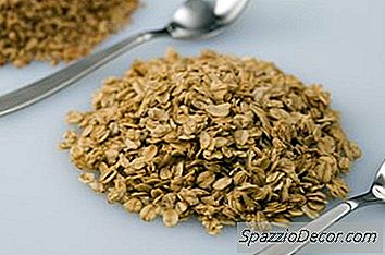 Oat Bran Vs. Gulungan Oats