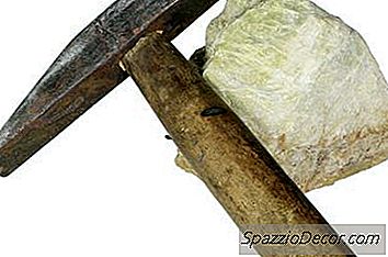 Que Tipo De Ferramentas Usa Um Geólogo?