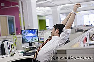 Exercícios De Escritório Por Minuto 5