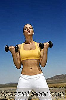 Equilíbrio De Exercício Para Grupos Musculares Opostos
