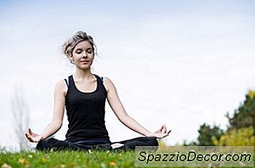 ภักติโยคะกับ Jnana Yoga