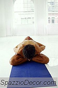 Bikram Yoga Forårsager Ydre Låremnehed