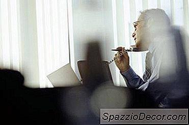 Mohou Zaměstnavatelé Zaznamenávat Konverzace?