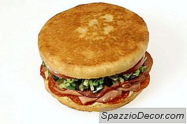 Kolesterol Ve Öğle Yemeği Etleri