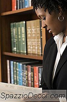 Contingency Vs. Avvocato Orario