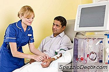 Treinamento De Enfermeira De Diálise