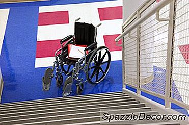 Gli Svantaggi Delle Persone Disabili Sul Posto Di Lavoro