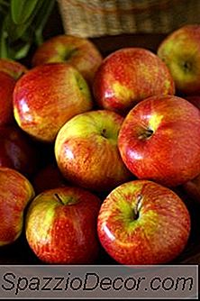 りんごは空腹の痛みを止めますか？