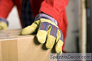 雇用主は必要なオシャの訓練のために従業員に支払う必要がありますか？