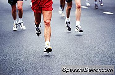 Come I Muscoli Del Polpaccio Spesso Possono Influenzare La Corsa