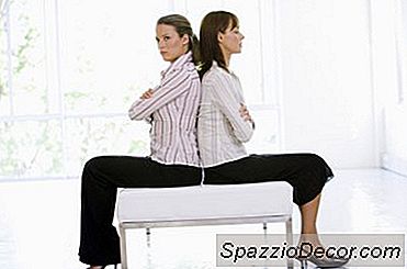 Come Trattare Con Un Collega Che Pensa Che Il Suo Lavoro Sia Più Importante Del Tuo