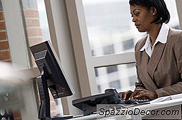 Como Se Apresentar Em Um E-Mail Comercial