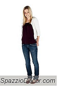 Cum Să Păstrați Forma De Sticlă De Oră În Timpul Tonării Picioarelor