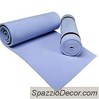 Cómo Mantener Una Estera De Yoga Pegajosa