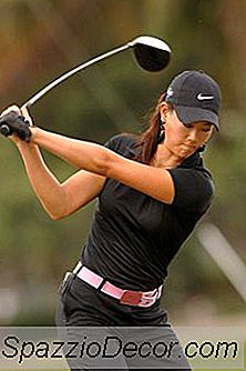 Hur Man Slutar Sväva På En Golf Swing