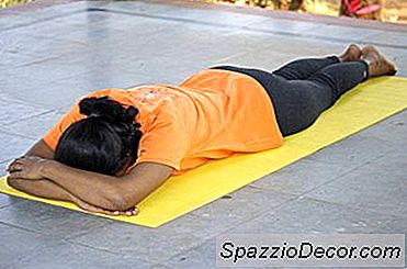 Cara Meregangkan Kaki Tidak Rata