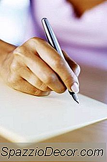 定性的な雇用の自己評価を書く方法