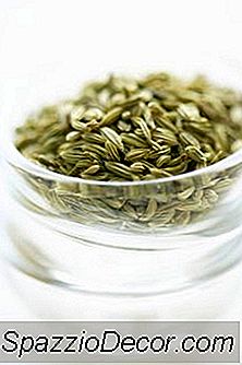 क्या सौंफ़ बीज पाचन तंत्र के लिए अच्छा है?