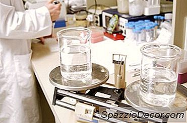 Técnico De Laboratório Vs. Pesquisador Associado